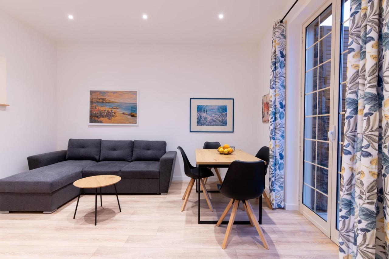 Sarale Apartments Palermo Buitenkant foto